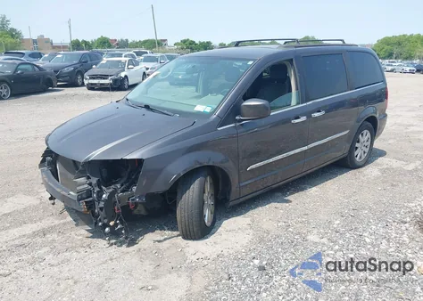 2016 Chrysler Town & Country Touring from USA, damaged, VIN 2C4RC1BG3GR110927